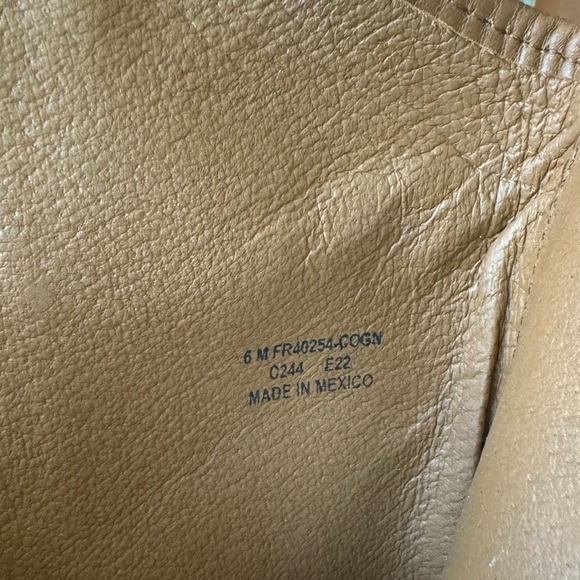 NWOT in Box Frye Women's Marissa Medallion Cognac Tall Boots Size 6 - Picture 11 of 12